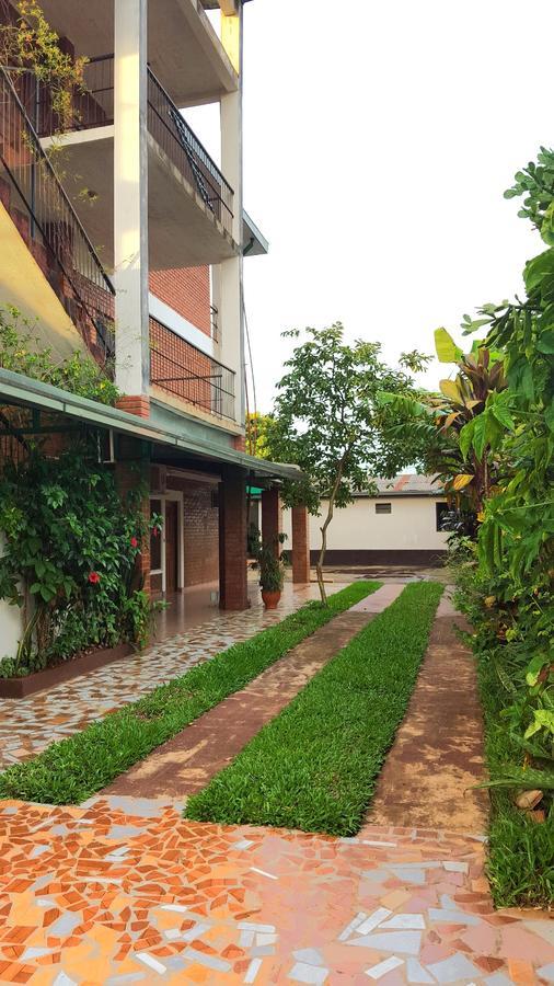 Apart Hotel Las Guayabas 푸에르토이과수 외부 사진
