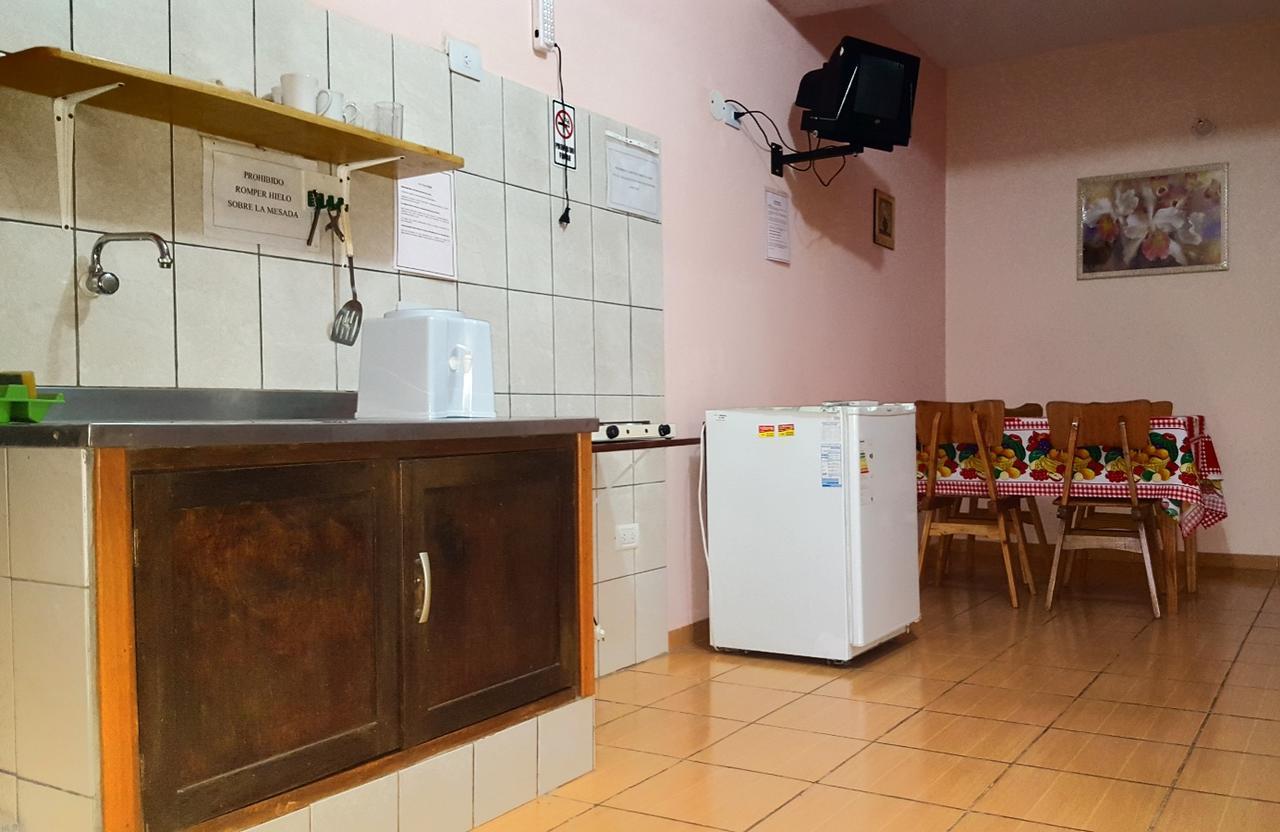 Apart Hotel Las Guayabas 푸에르토이과수 외부 사진